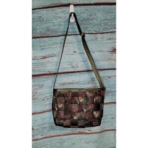 Harvey’s Seatbelt Crossbody Disney Forest Mickey Mouse Camo